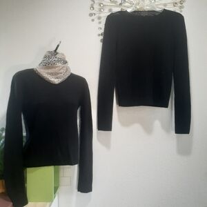 🇱🇷Sale Today🇱🇷 Fendi Italy Cashmere  VNeck & Scoop/Crew Sweaters